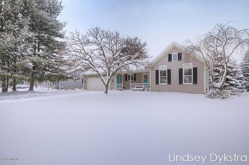 2nd image of 7384 Pheasant Run Dr