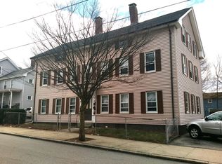 36 Hilton St APT 3R, Pawtucket, RI 02860