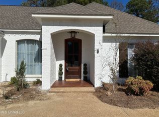 121 Devlin Dr, Madison, MS 39110
