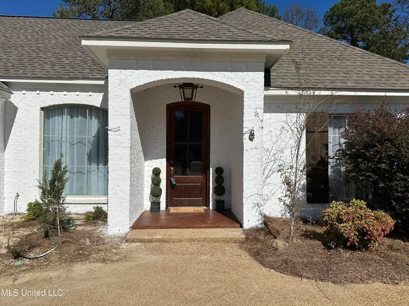 121 Devlin Dr, Madison, MS 39110