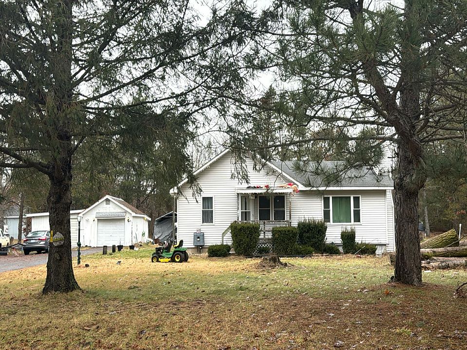 1st image of 12982 Nine Mile Rd