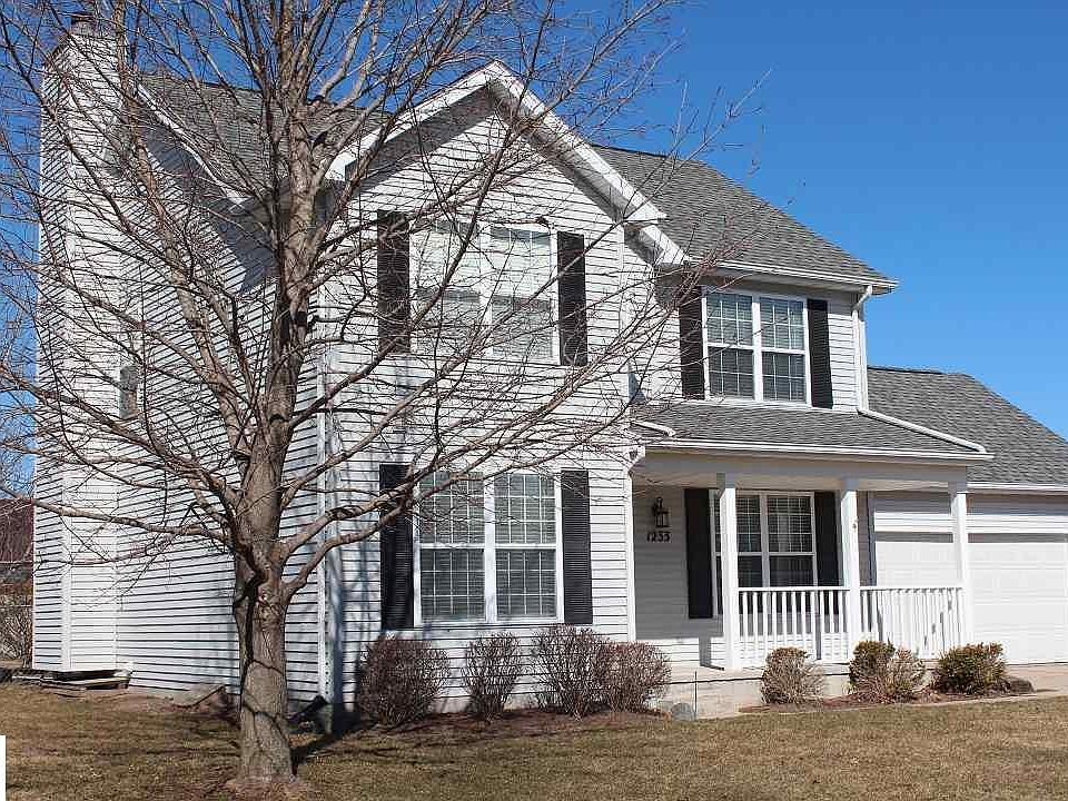 1st image of 1233 Buckingham Pl