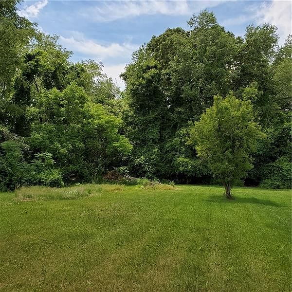 1st image of 99 Eckles Dr