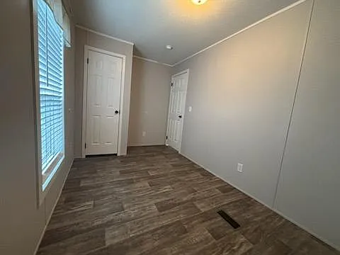 4000 24th St N #503 — Photo 17