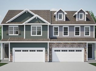 981 Lagom WAY, Oconomowoc, WI 53066