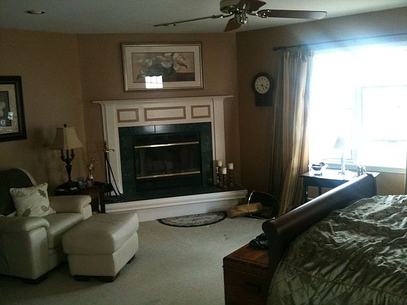 5th image of 95 Milton St