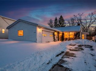 14750 Schreiber Rd, Maple Hts, OH 44137