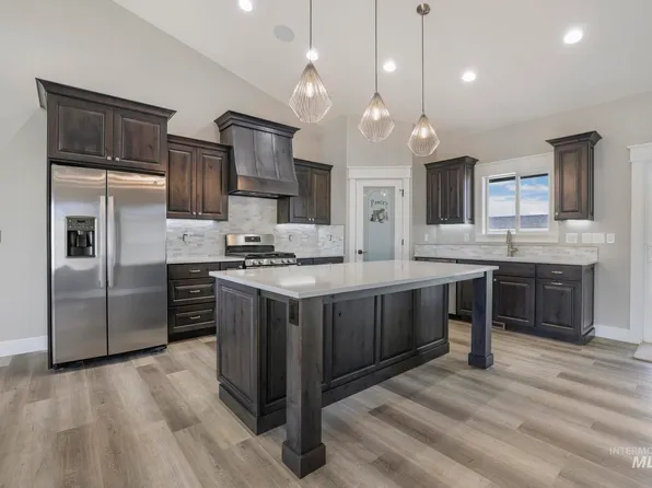 298 Sandi Rd, Twin Falls, ID 83301