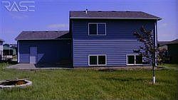 2nd image of 607 Lois Ln