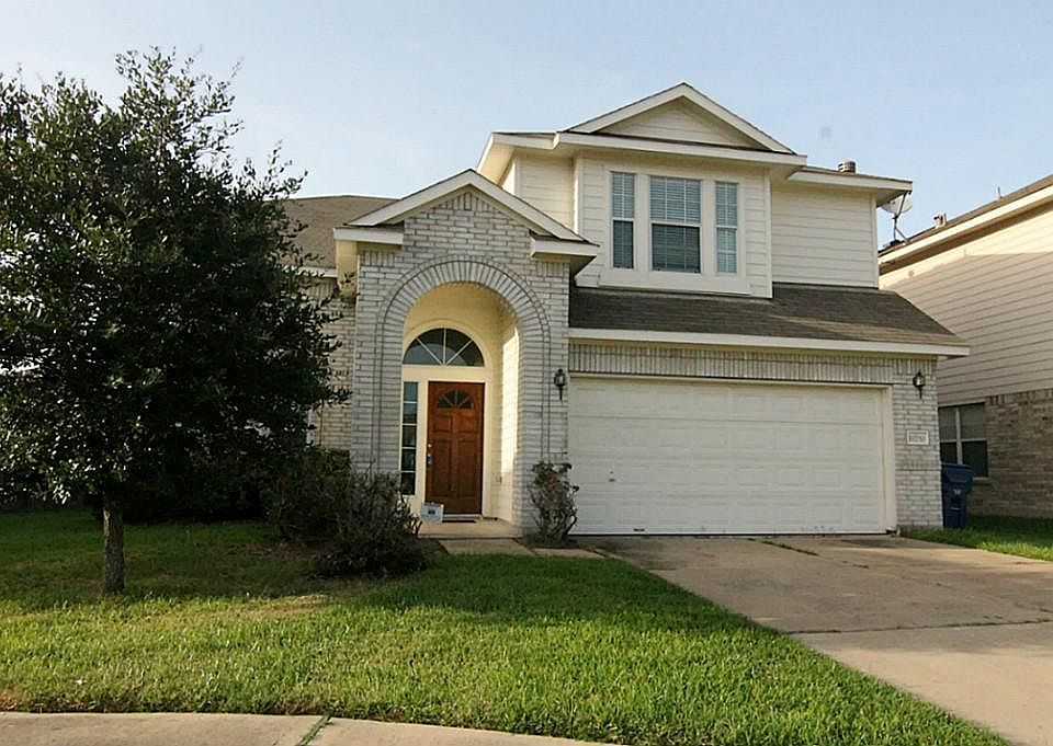 1st image of 18230 Bonham Oaks Ct