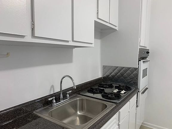3rd image of 102-30 Queens Blvd #4L