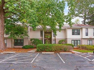 2514 Demere Rd APT 5, Saint Simons Island, GA 31522