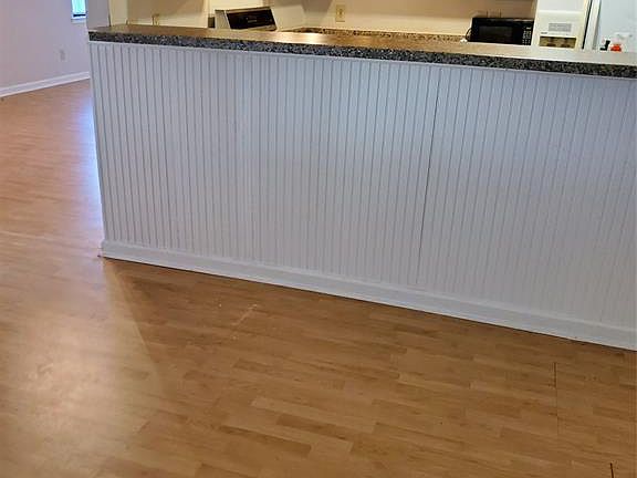 4th image of 368 Forest Park Dr
