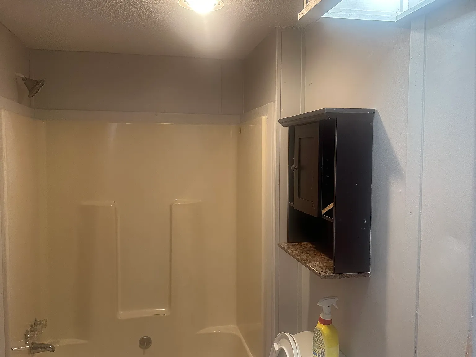 3 bed, 1600 sqft, $1,895 — Photo 3