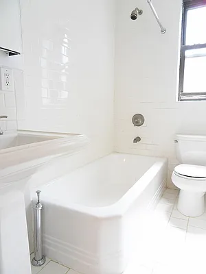 Rented by Stonehenge NYC LLC | media 18