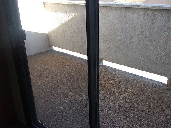 5th image of 720 Shelby St APT 2