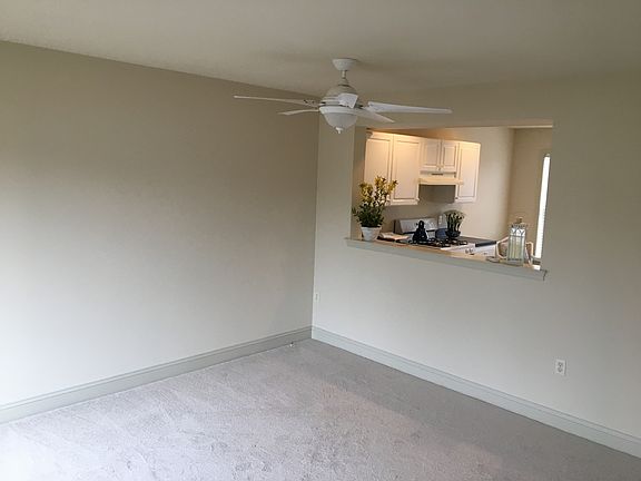 Dining area open to kitchen