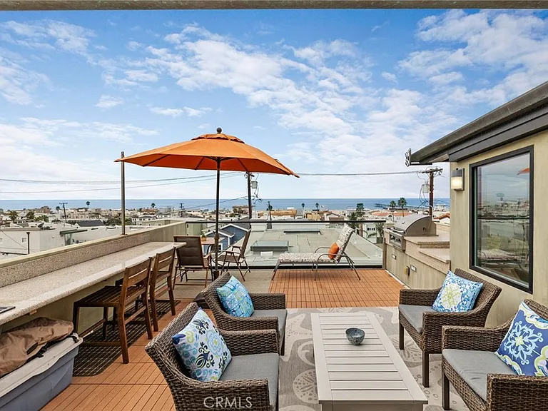 925 Monterey Blvd — Photo 9