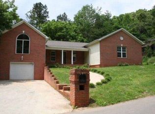 1723 Ellison Ln, Knoxville, TN 37919