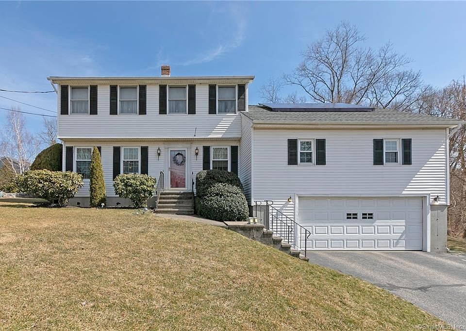 1st image of 44 Condon Dr