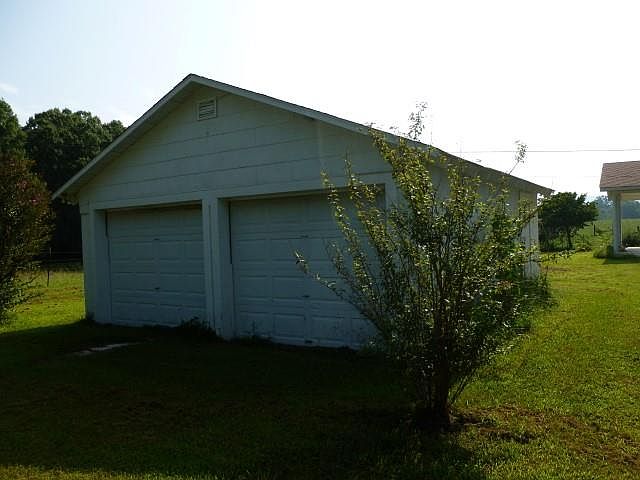2nd image of 588 Bob Meadows Rd