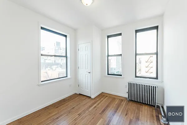 Rented by Bond New York | media 16