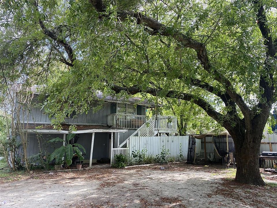 1st image of 4425 7th St