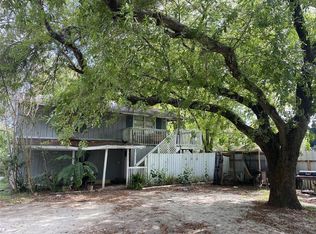 4425 7th St, Bacliff, TX 77518