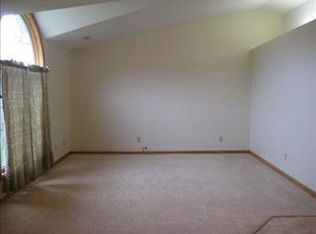 9 McElwee Ct, Rittman, OH 44270