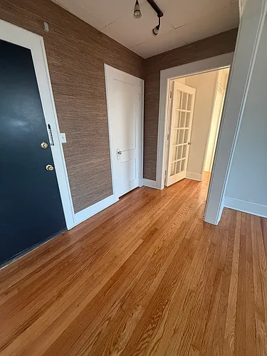 203 Davis Ave #9 Photo 1