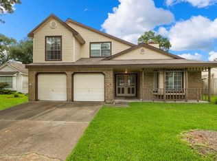 8530 Lake Crystal Dr, Houston, TX 77095