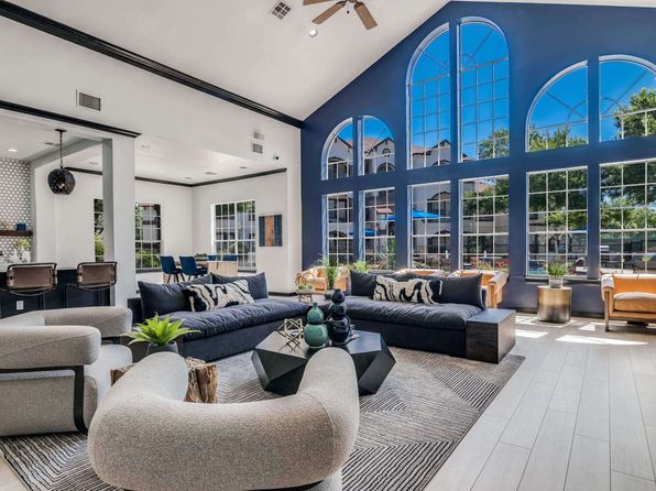 1011 Wonder World Dr APT 1212