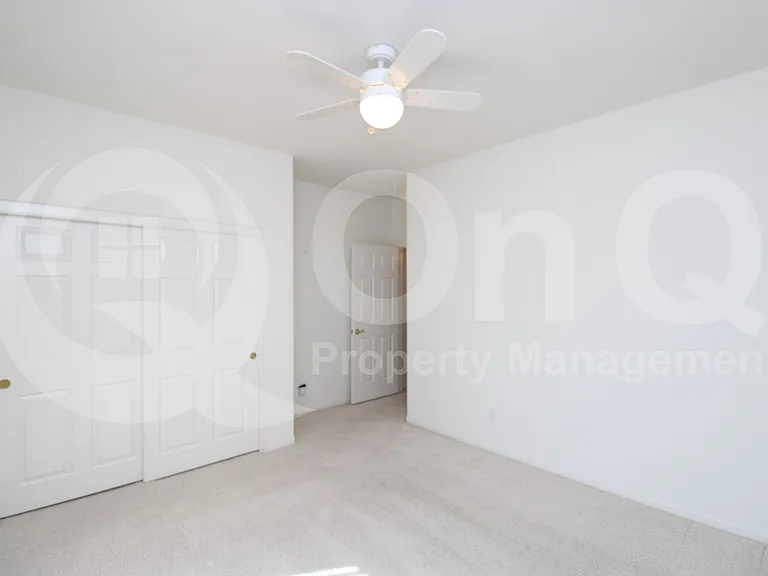 8950 E Yucca Blossom Dr — Photo 11