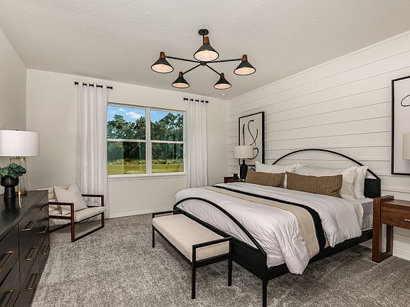 Luxurious Owner s Suite