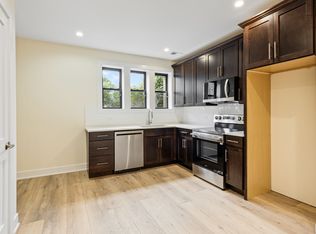 1248 W Addison St APT 2B, Chicago, IL 60613