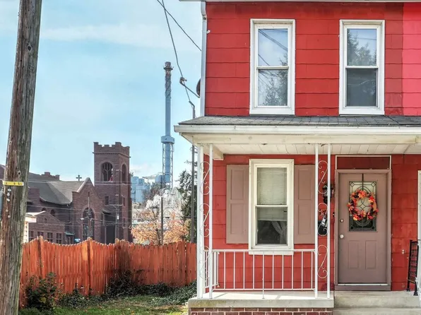 170 S East St, Spring Grove, PA 17362