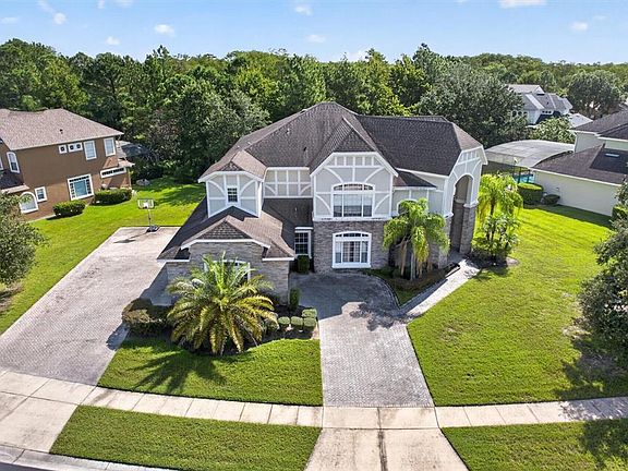 2nd image of 2555 ROSE SPRING DRIVE