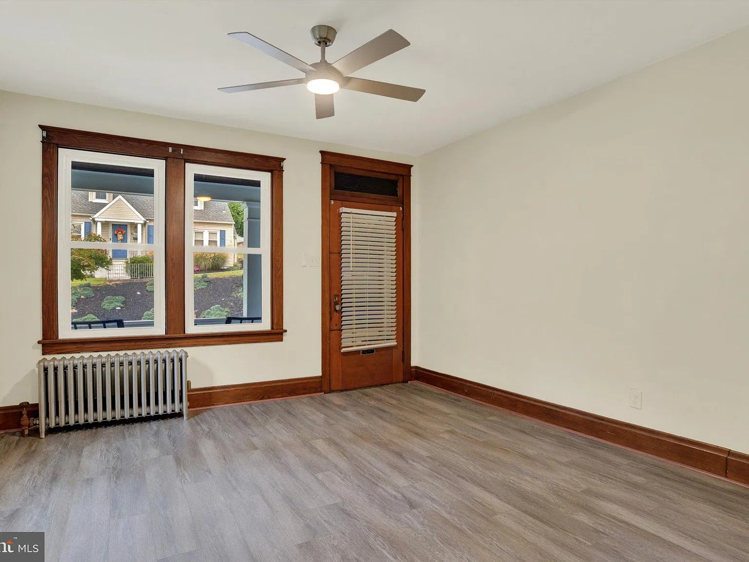 3 bed, 1.5 bath, 1148 sqft, $1,650 — Photo 4