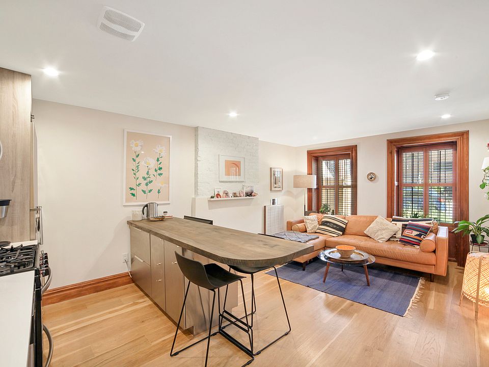 1st image of 191 Pulaski St #1