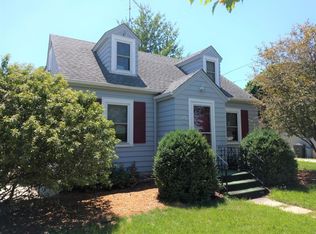 365 Wainwright Ave, Burlington, WI 53105