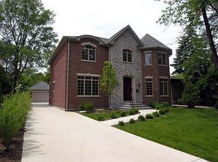 437 Sunset Dr, Wilmette, IL 60091