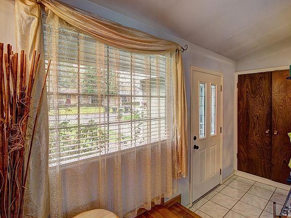 3rd image of 3625 La Habra Way