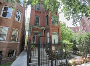 1945 W Evergreen Ave APT 3F, Chicago, IL 60622