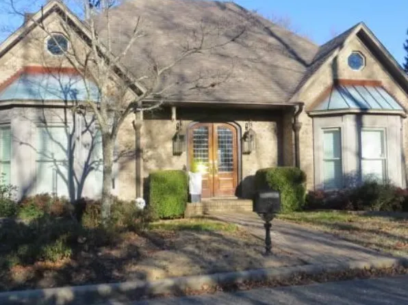 4932 Altamont Rd S, Birmingham, AL 35222