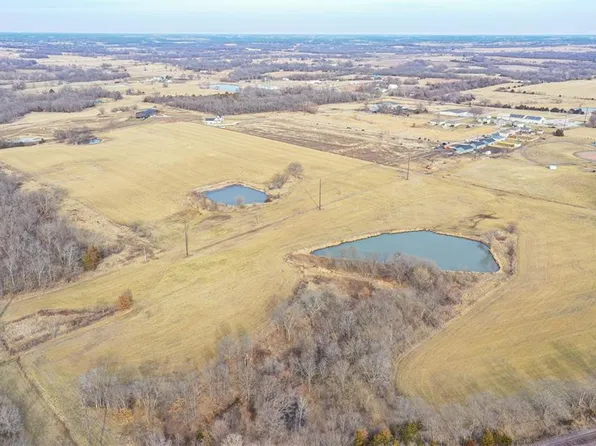 SW 295th Rd, Holden, MO 64040