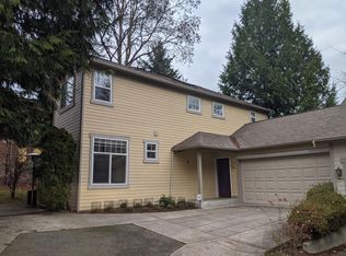 9832 NE 130th Pl, Kirkland, WA 98034