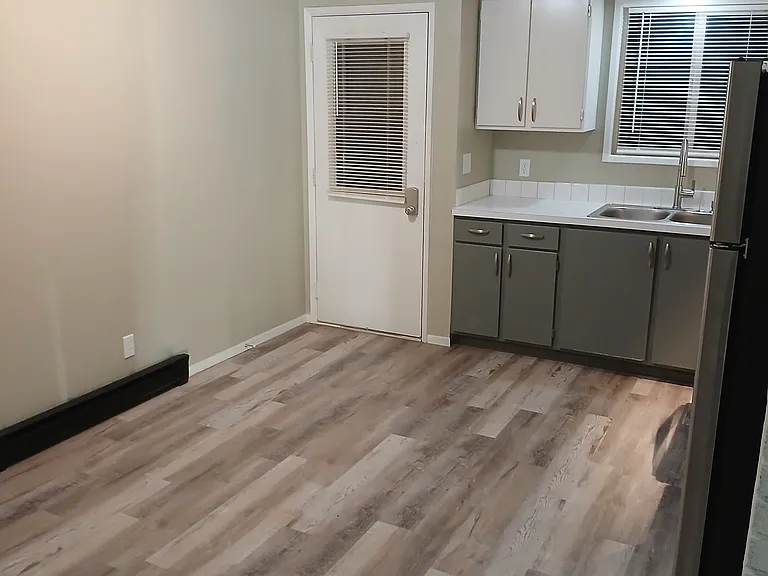 2828 N Julia St — Photo 9