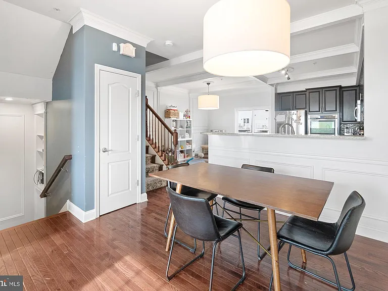7803 Wormans Mill Rd — Photo 8
