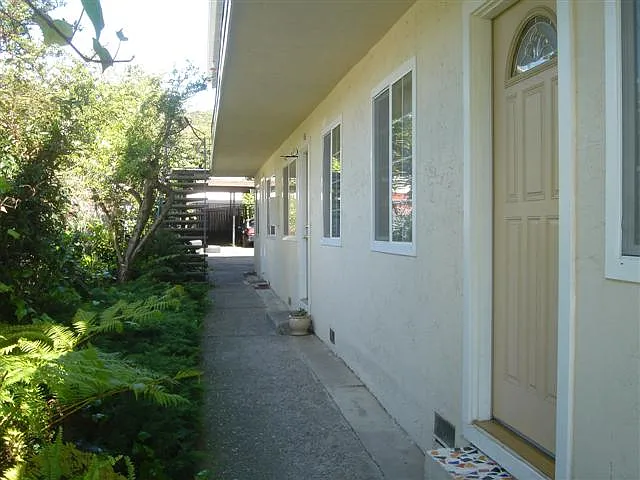 1140 Yuba Ave #2 — Photo 1