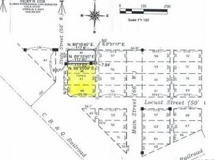 302 N State St, Sorento, IL 62086